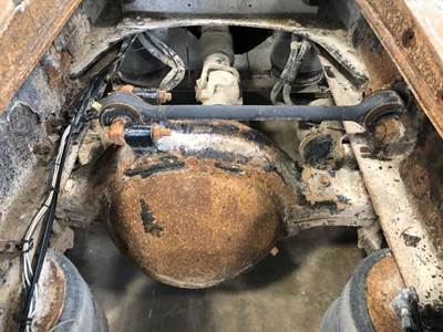 Eaton RST41 Rear Axle Housing for a Mack CXN