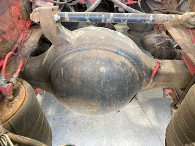 Eaton RST41 Rear Axle Housing for a International 9200