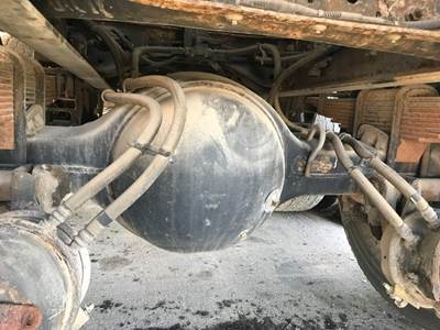 Eaton RST41 Rear Axle Housing for a International Durastar (4400)