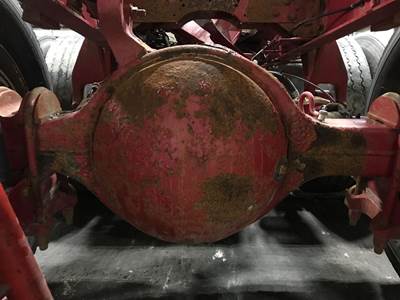 Eaton RST41 Rear Axle Housing for a International 9200