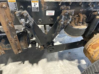 Eaton S23-190 Rear Axle Housing for a Kenworth T680