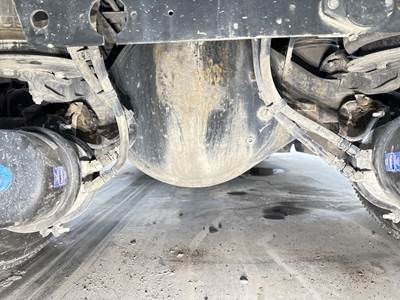 Eaton S23-190 Rear Axle Housing for a Kenworth T680