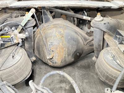 Eaton S23-190D Rear Axle Housing for a Peterbilt 579