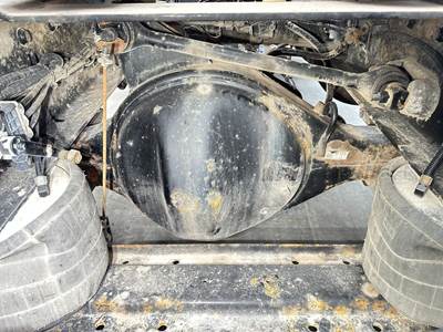 Eaton S23-190D Rear Axle Housing for a Kenworth T370