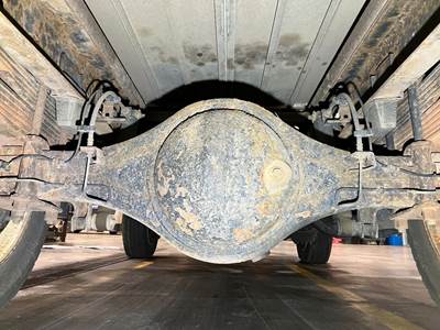 Isuzu 6CP Rear Axle Housing for a GMC W5500