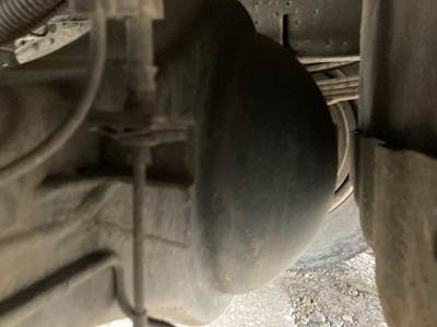 Isuzu 6CP Rear Axle Housing for a Isuzu NRR