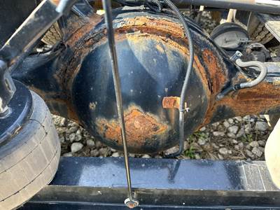 Meritor 3200F2216 Rear Axle Housing for a Kenworth T680