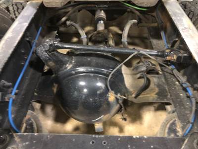 Meritor MR2014E Rear Axle Housing for a Freightliner Cascadia