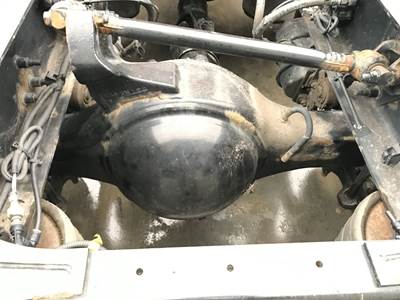 Meritor MR2014E Rear Axle Housing for a International LT