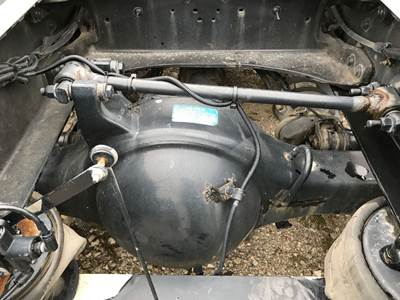Meritor MR2014E Rear Axle Housing for a Peterbilt 579