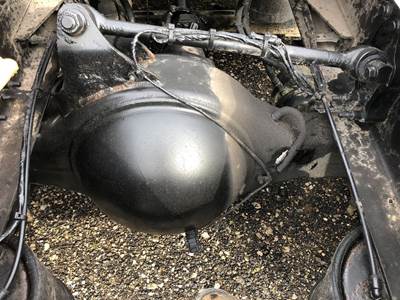 Meritor MR2014X Rear Axle Housing for a Volvo VNL