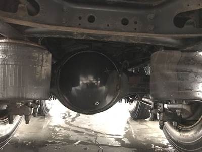 Meritor MR2014X Rear Axle Housing for a International Durastar (4400)