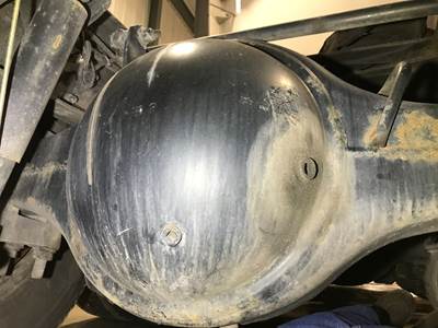 Meritor MR2014X Rear Axle Housing for a Kenworth T680