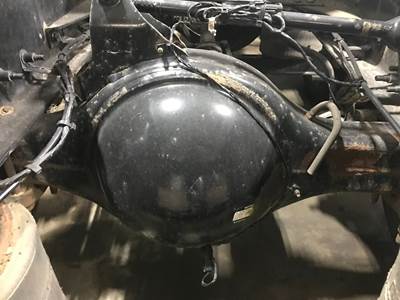 Meritor MR2014X Rear Axle Housing for a Volvo VNL