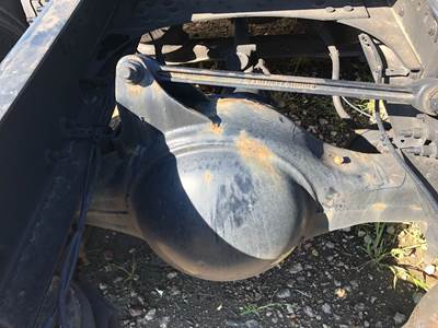 Meritor MR2014X Rear Axle Housing for a Volvo VNR