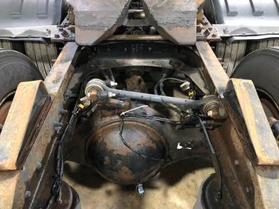 Meritor MR2014X Rear Axle Housing for a Volvo VNL