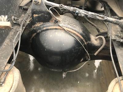 Meritor MR2014X Rear Axle Housing for a Volvo VNL