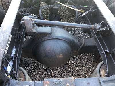 Meritor MR2014X Rear Axle Housing for a International LT