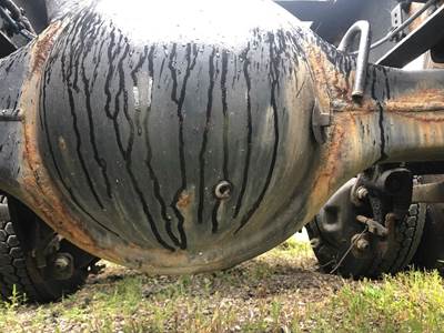 Meritor MR2014X Rear Axle Housing for a Freightliner Cascadia