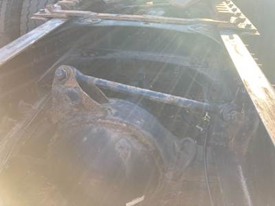 Meritor MR2014X Rear Axle Housing for a Volvo VNL