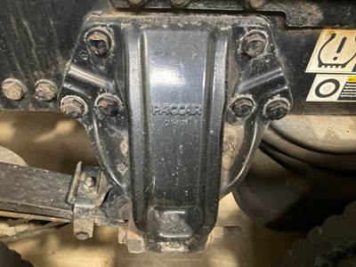 Meritor MR2014X Rear Axle Housing for a Kenworth T680