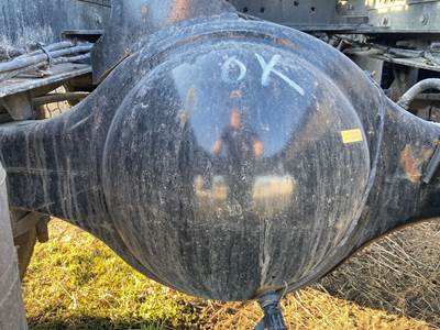 Meritor MR2014X Rear Axle Housing for a Mack An (AnTHEM)