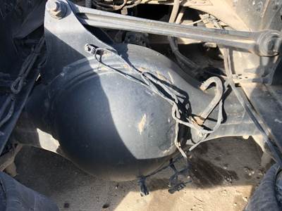 Meritor MR2014X Rear Axle Housing for a Volvo VNL
