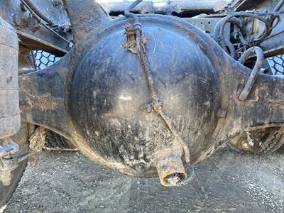 Meritor MR2014X Rear Axle Housing for a Western Star 4700