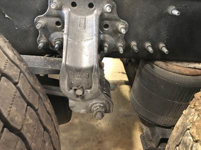 Meritor MR2014X Rear Axle Housing for a Volvo VNL