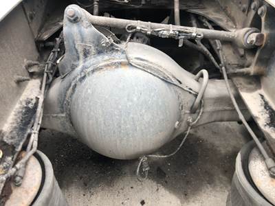 Meritor MR2014X Rear Axle Housing for a Volvo VNL