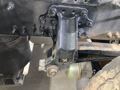 Meritor MR2014X Rear Axle Housing for a Volvo VNL