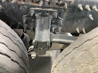 Meritor MR2014X Rear Axle Housing for a Volvo VNL