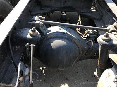 Meritor MR2014X Rear Axle Housing for a Peterbilt 579