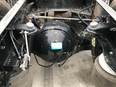 Meritor MR2014X Rear Axle Housing for a Kenworth T680