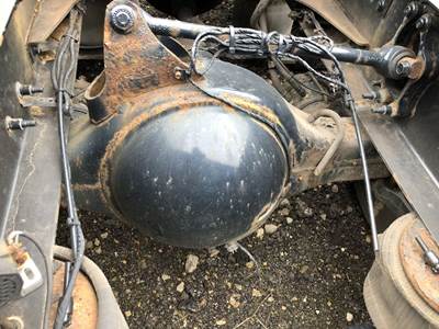 Meritor MR2014X Rear Axle Housing for a Volvo VNL