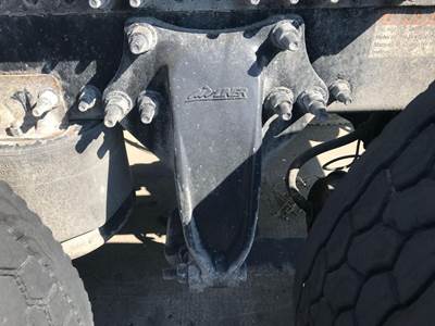 Meritor MR2014X Rear Axle Housing for a Freightliner Cascadia