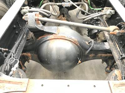 Meritor MR2014X Rear Axle Housing for a International Prostar