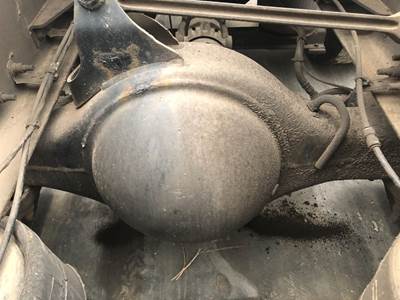 Meritor MR2014X Rear Axle Housing for a Volvo VNL