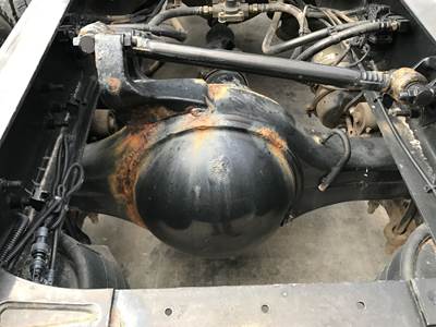 Meritor MR2014X Rear Axle Housing for a International LT