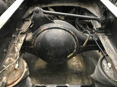 Meritor MR2014X Rear Axle Housing for a Volvo VNL