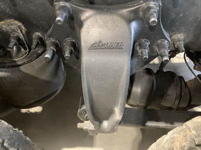 Meritor MR2014X Rear Axle Housing for a Freightliner Cascadia