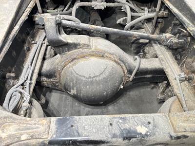 Meritor MR2014X Rear Axle Housing for a International Prostar