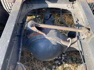 Meritor MR2014X Rear Axle Housing for a Volvo VNL