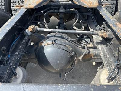 Meritor MR2014X Rear Axle Housing for a Western Star 5700