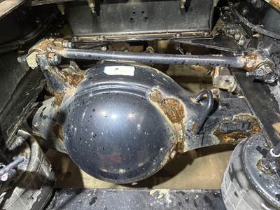 Meritor MR2014X Rear Axle Housing for a Peterbilt 579