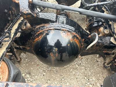 Meritor MR2014X Rear Axle Housing for a International Prostar