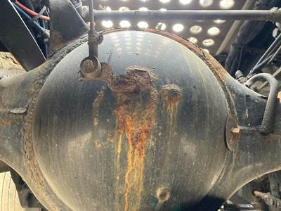 Meritor MR2014X Rear Axle Housing for a Freightliner 114SD