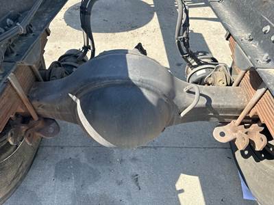 Meritor MS1713X Rear Axle Housing for a Mack MD6