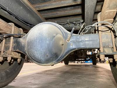 Meritor MS1714X Rear Axle Housing for a Freightliner M2 106