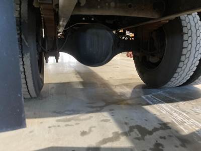 Meritor MS1714X Rear Axle Housing for a Ford F650